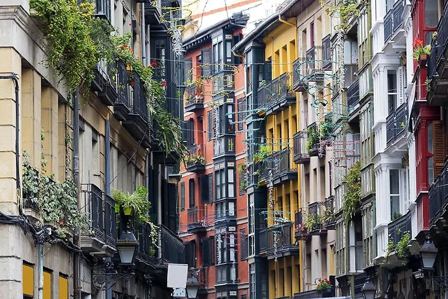 Apartamento Precioso Atico En Casco Viejo Bilbao España