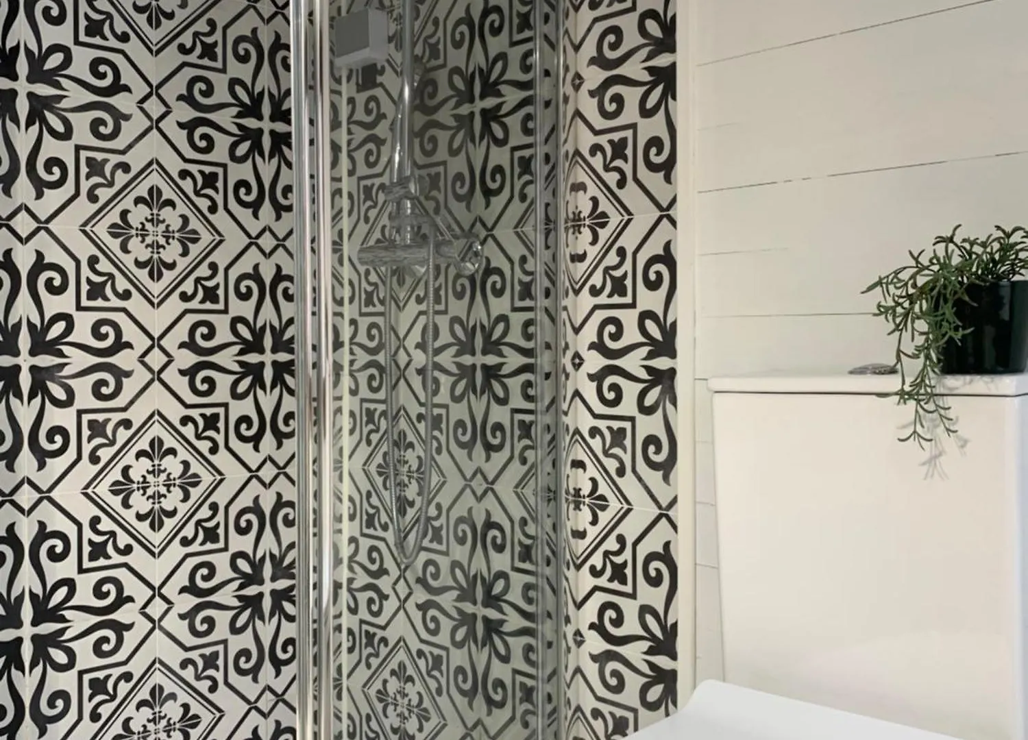 Apartamento Precioso Atico En Casco Viejo Bilbao 0*,